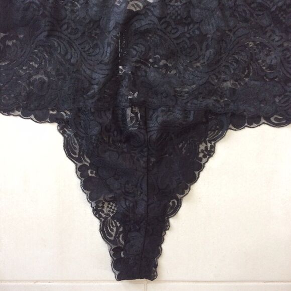 Adore Me Lingerie Bodysuit Lace Teddy - Picture 4 of 9